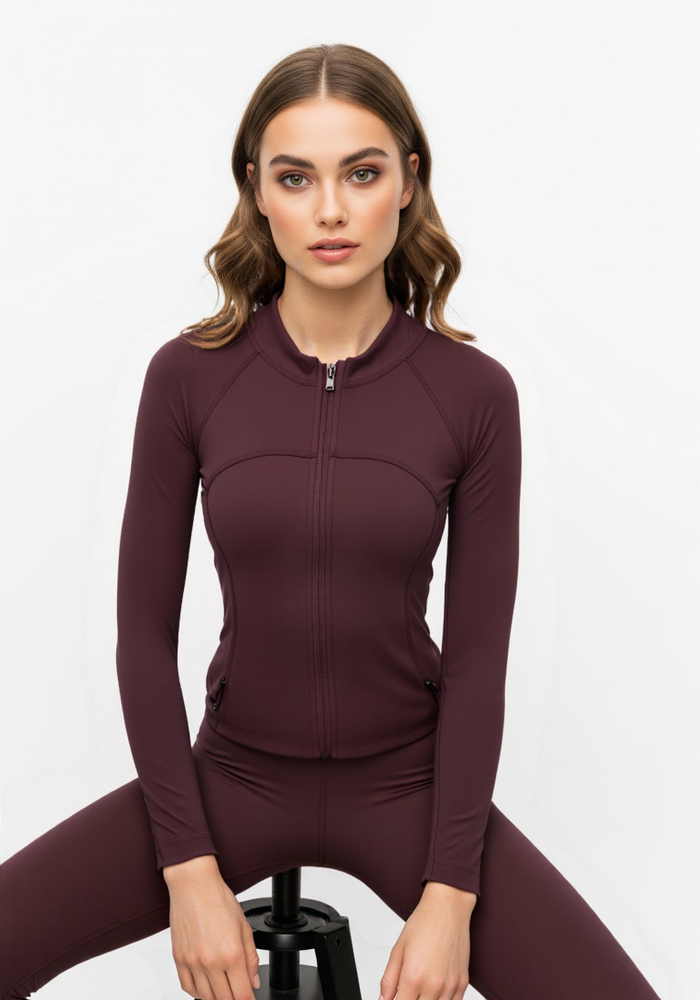 The Summit Stand-collar Fleece-lined Jacket with Thumbhole Cuffs