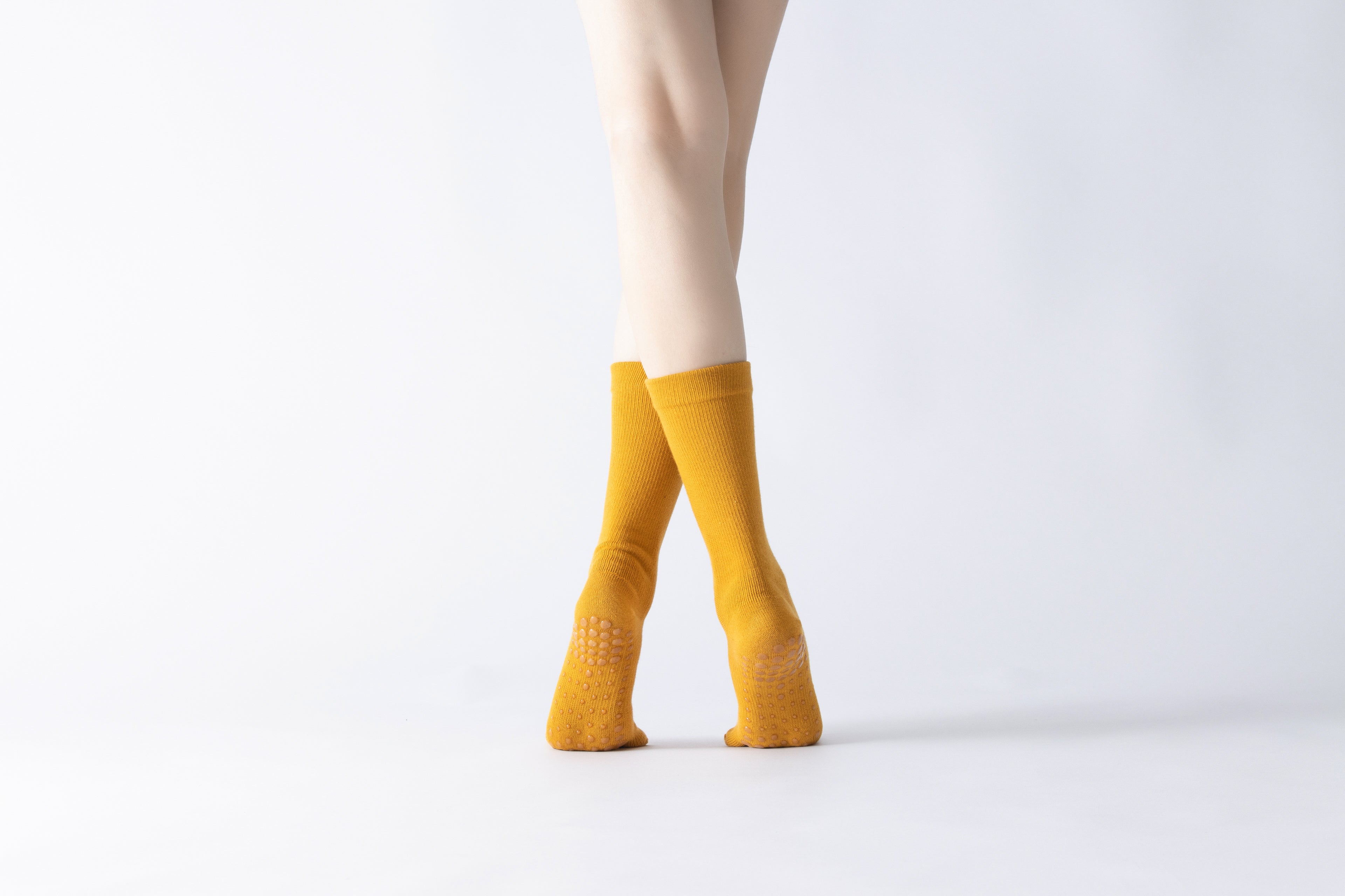 The Zenith Toe-separating Non-slip Yoga Socks