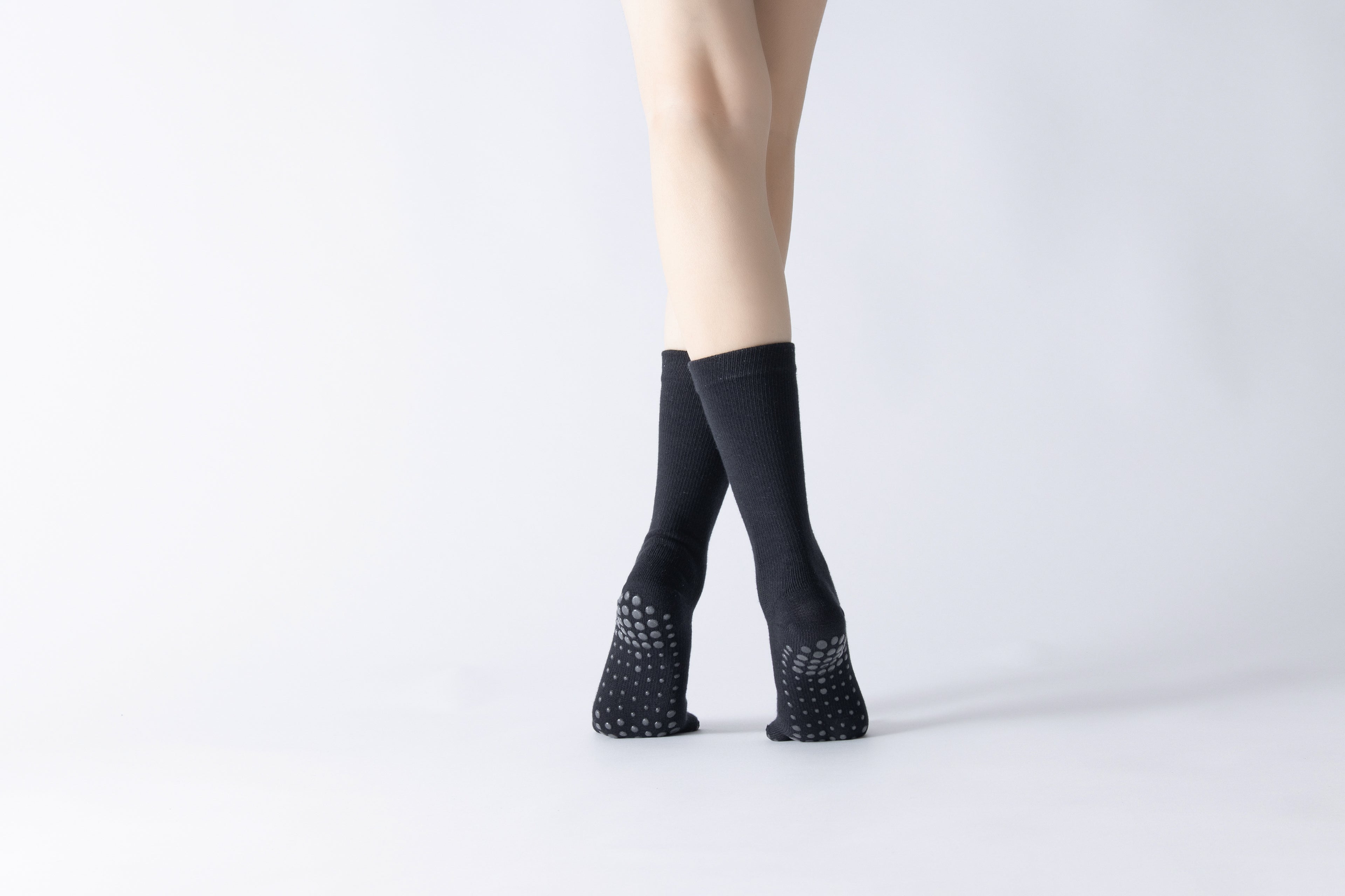 The Zenith Toe-separating Non-slip Yoga Socks