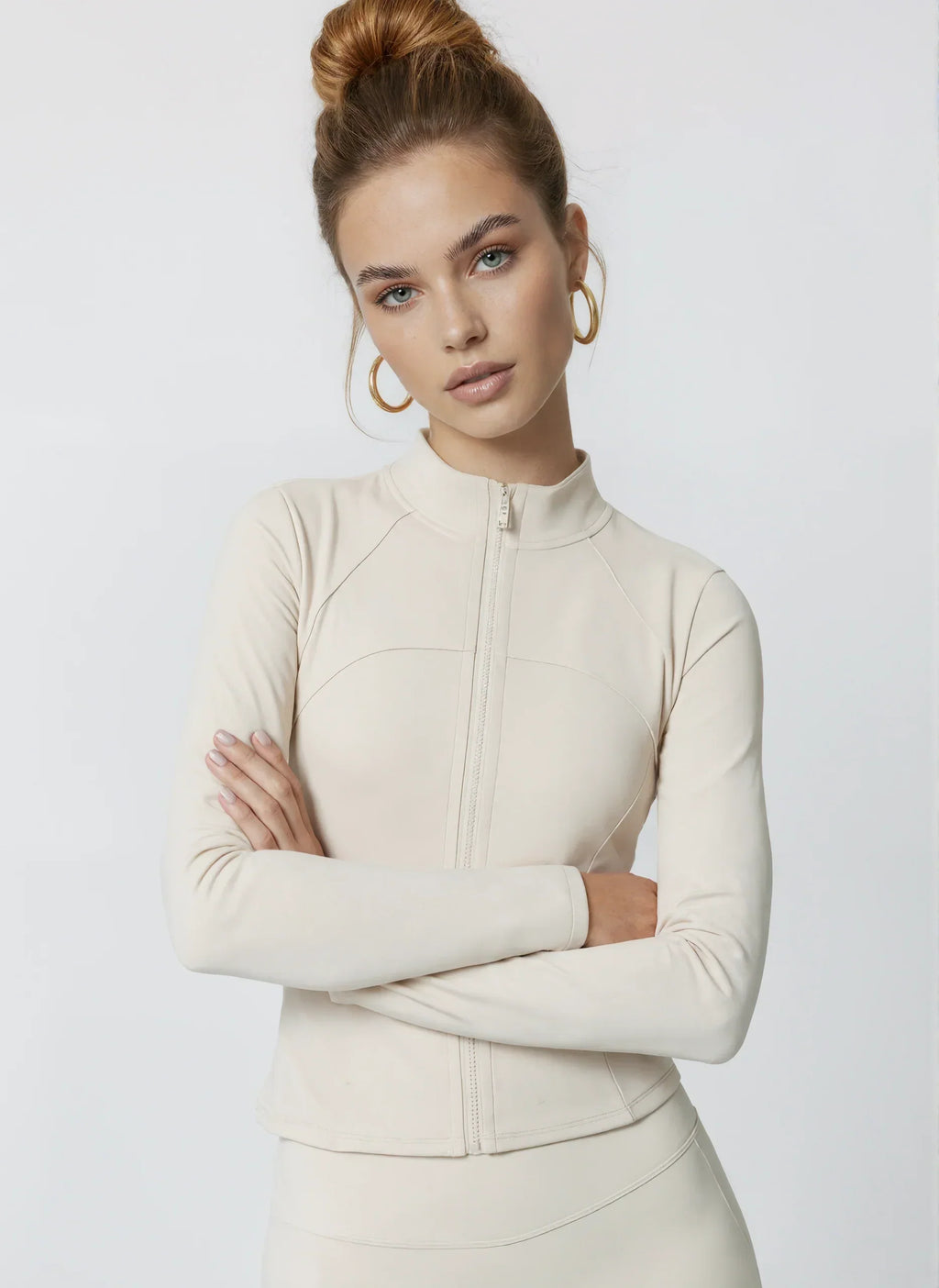 FLOW FLOW Jacket S (US 2-4) / Light Ivory The Summit Lightweight Warmth Sculpting Sports Jacket