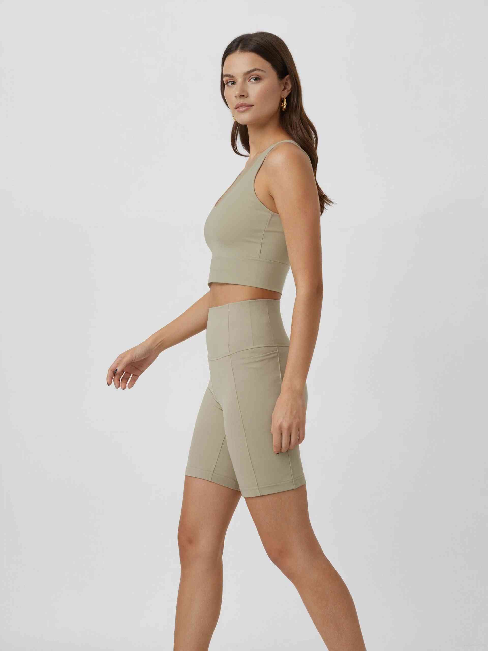 FLOW FLOW Shorts Flexible High-Waist Biker Shorts with Side Pocket