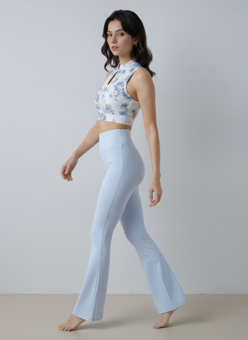 Seamless & Sculpted Comfort High-Waist Flared Leggings